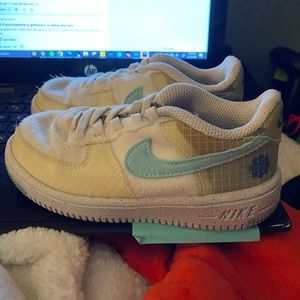 Nike AF1 crater